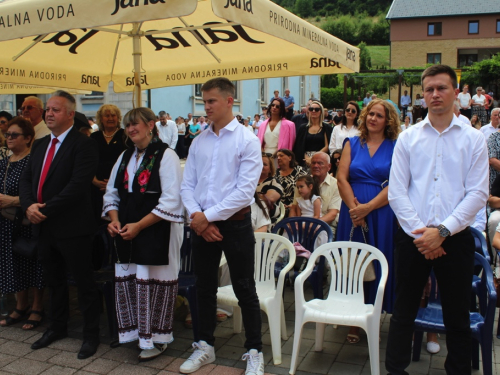FOTO: Mlada misa vlč. Marina Petrovića u župi Prozor