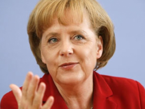 Merkel: Izrael se ima pravo braniti