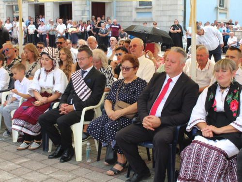 FOTO: Mlada misa vlč. Marina Petrovića u župi Prozor