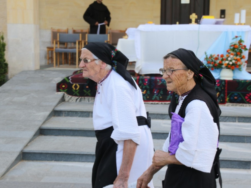 FOTO: Misa Uočnica povodom proslave Velike Gospe u župi Rama Šćit