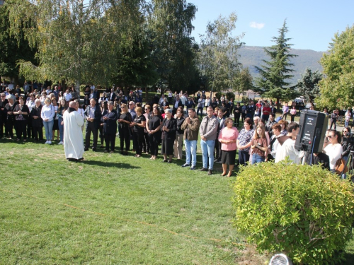 FOTO/VIDEO: Na Šćitu obilježen Dan sjećanja na ramske žrtve