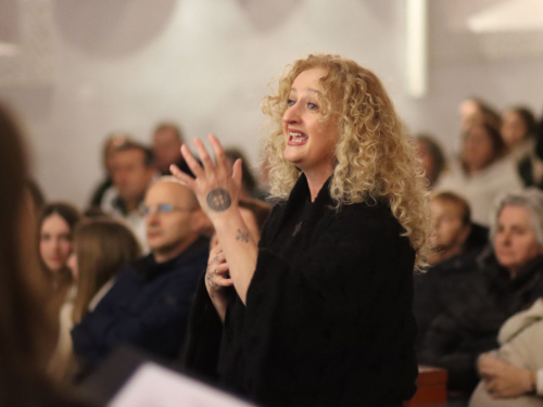 Veličanstvena završnica u Rami: ''Čuvarice'' koncertom u Prozoru zaključile korizmenu turneju