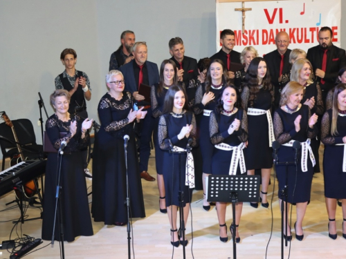 FOTO/VIDEO: Večer etno pjesme u Prozoru