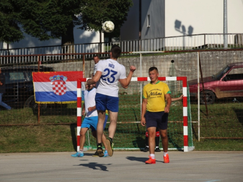 FOTO: Ekipa ''MNK Uzdol'' pobjednik turnira na Orašcu