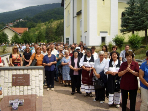 FOTO: Misa sekundacija mladomisnika Ljube Zelenike u župi Uzdol