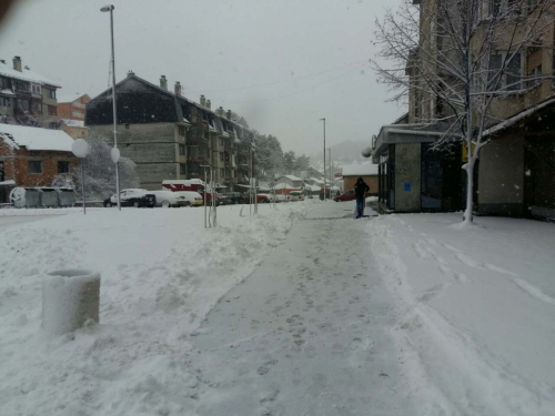 FOTO/VIDEO: Prvi ovogodišnji snijeg zabijelio Ramu