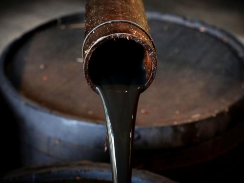 Prvi put od ožujka cijene nafte pale četvrti tjedan zaredom
