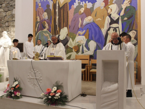 FOTO: Proslava sv. Ante u župi Gračac