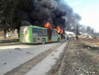 Zapaljeni autobusi poslani za evakuaciju civila