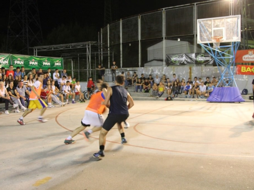 FOTO: U Prozoru održan Streetball turnir za djecu