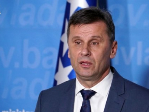 Novalić: ''Sve bolnice će biti aktivirane kao izolatoriji''
