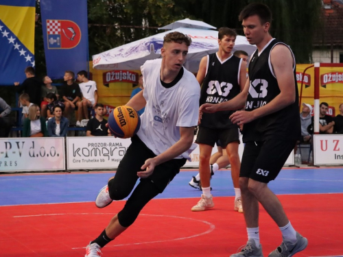 FOTO: Druga večer Streetball turnira u Prozoru