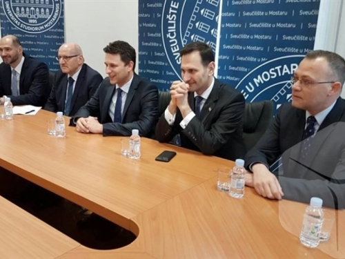 Petrov u Mostaru: "Mostarsko sveučilište čini velike stvari za hrvatski narod"
