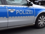 Njemačka policija uhitila par – prodavali lažne potvrde za cijepljenje