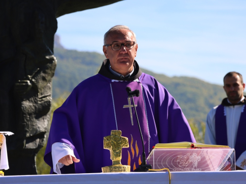 FOTO: Dan sjećanja na ramske žrtve - Komemoracija na Šćitu