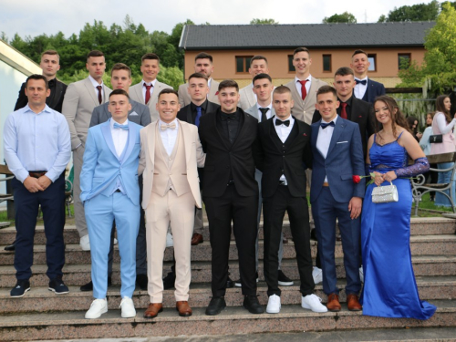 FOTO: Matura 2025. - Defile mladosti na ulicama Prozora