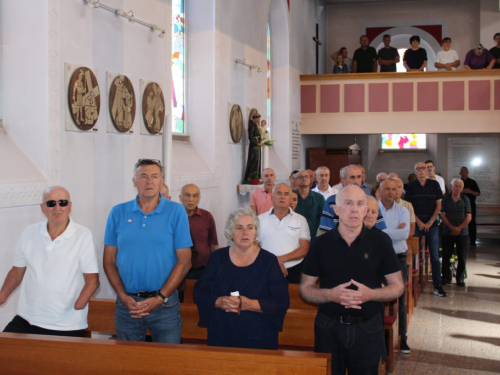 FOTO: Dan posvete crkve i duhovnih zvanja u župi Prozor
