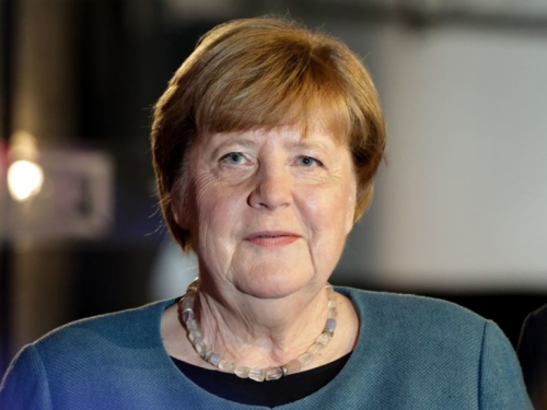 Angela Merkel: Europske članice NATO-a nisu učinile dovoljno za naoružavanje