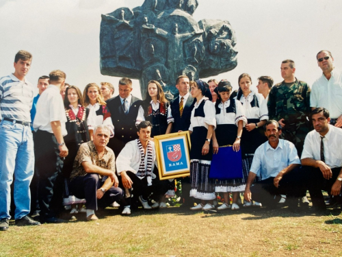 Ramski grb i zastava slave 25. rođendan, evo kako su nastali!