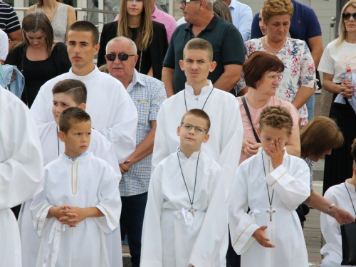 FOTO: Mlada misa vlč. Josipa Papka u župi Prozor