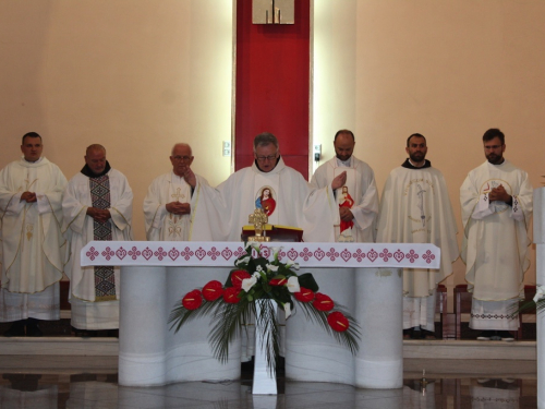 FOTO: Vanjska proslava patrona u župi Prozor