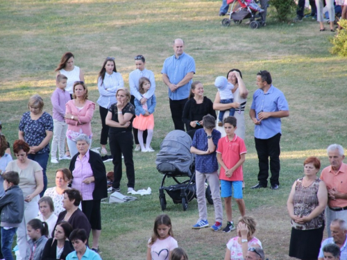 FOTO: Misa Uočnica povodom proslave Velike Gospe u župi Rama Šćit