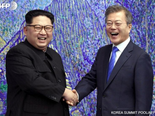 Iznenadni susret čelnika Južne i Sjeverne Koreje
