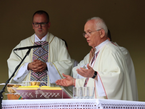 FOTO: Na Uzdolu svečano proslavljen sv. Ivo