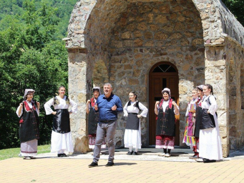 FOTO: Zdravko Čurić snima novi spot