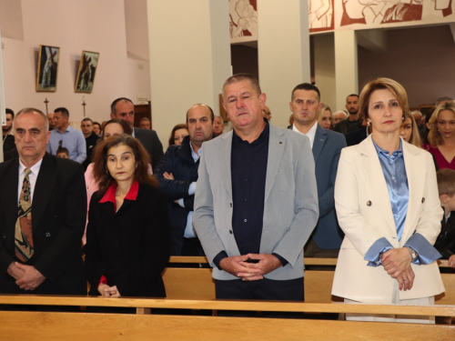 FOTO: Prva sveta Pričest u župi Rama-Šćit