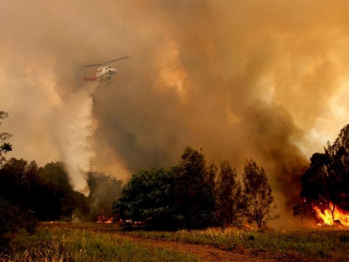 Australska vojska kreće u masovnu evakuaciju iz gradova zarobljenih vatrom