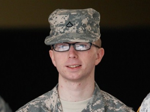 Manning optužen za najveće odavanje informacija u američkoj povijesti