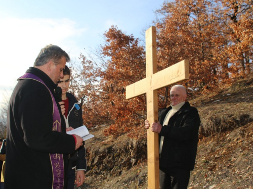 FOTO: Put križa - Treća korizmena nedjelja u župi Uzdol