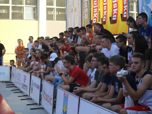 FOTO: Počeo 19. Streetball Rama 2021.