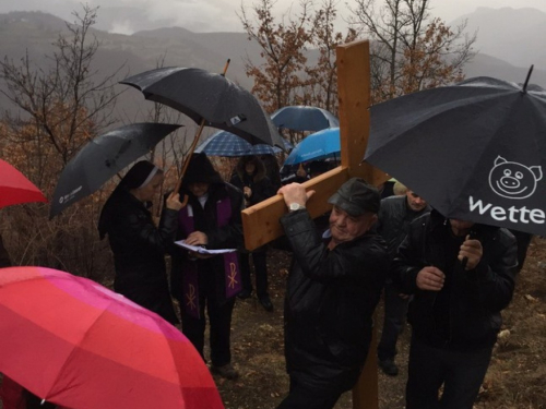 FOTO: Uzdol proglašen mjestom posebnog pijeteta