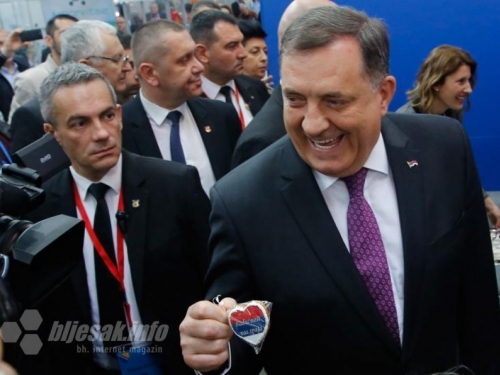 Dodik ponovio: Bošnjaci se tajno naoružavaju
