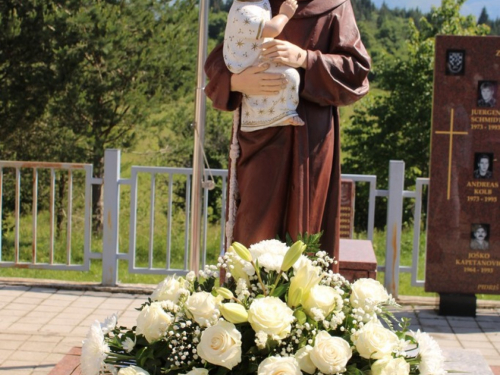 FOTO: Na Pidrišu proslavljen blagdan sv. Ante