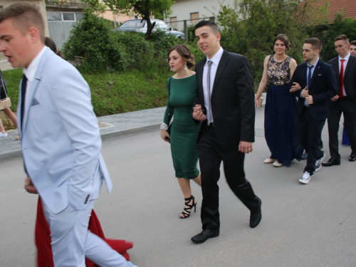 FOTO/VIDEO: Matura 2016. - Defile mladosti i ljepote na ulicama Prozora