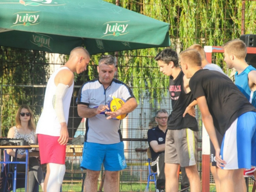 Foto: Internet club dd pobjednik je Streetball Rama 2018. za juniore