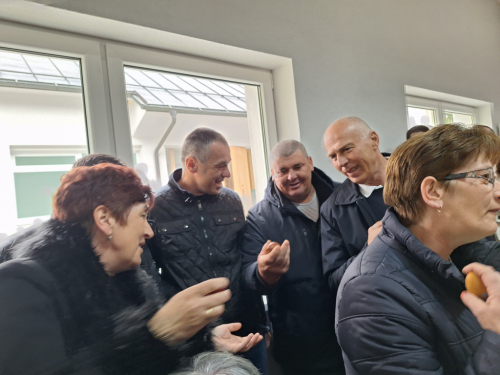 FOTO: Turnir na Orašcu - najtvrđe jaje imala Milka Nović