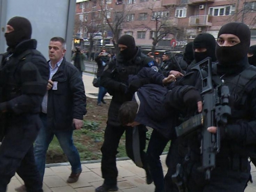 Na Kosovu ozlijeđeno 32 ljudi