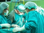 Na zagrebačkom Rebru liječnici odvojili sijamske blizanke. Operacija je trajala 15 sati