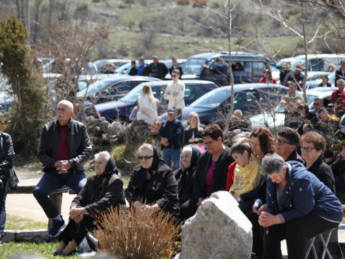 FOTO: Rumbočka fešta na Zahumu, proslavljen sv. Josip Radnik