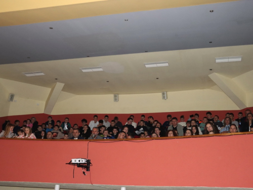 FOTO: Svečano obilježen Dan OŠ Marka Marulića Prozor