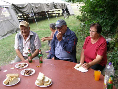 FOTO: Druženje Rumbočana iz Donjeg sela