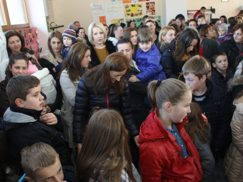 FOTO: Sv. Nikola radosno dočekan i u župi Rama Šćit