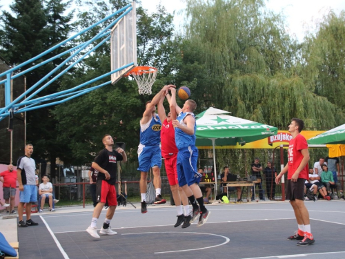 FOTO: Druga večer Streetball turnira u Prozoru