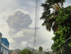 Više erupcija vulkana Soufrière, pepeo prekrio grad