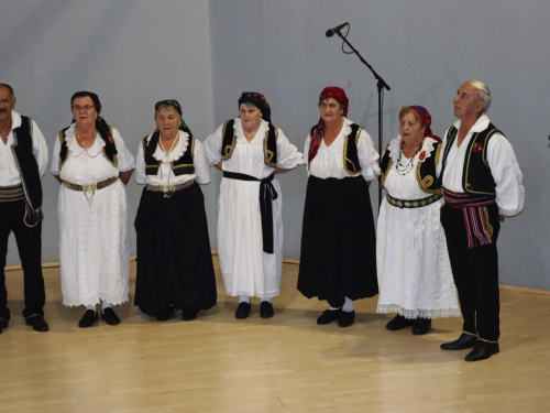 FOTO: 3. večer folklora u Prozoru - ''Običaje svoje zaboravit neću''