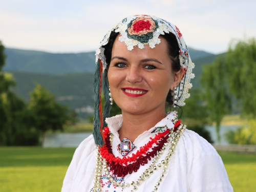 FOTO: Na Šćitu održana 5. kulturno-vjerska baština Hrvata BiH pod geslom ''Vratimo nadu zavičaju''